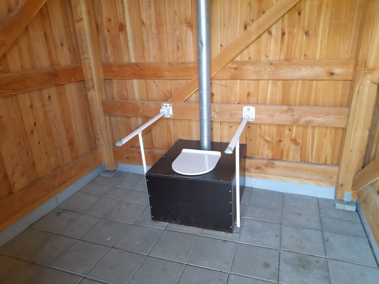 handicapvenligt-multtoilet-ved-g-rlev-s-udinaturen-dk